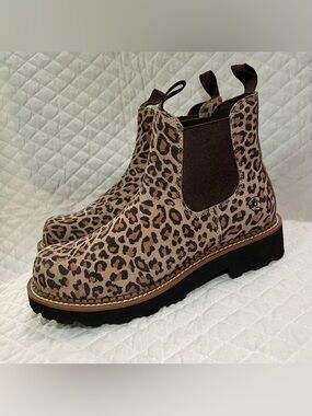 Ariat Fatbaby Chelsea Western Boot in Cheetah Print